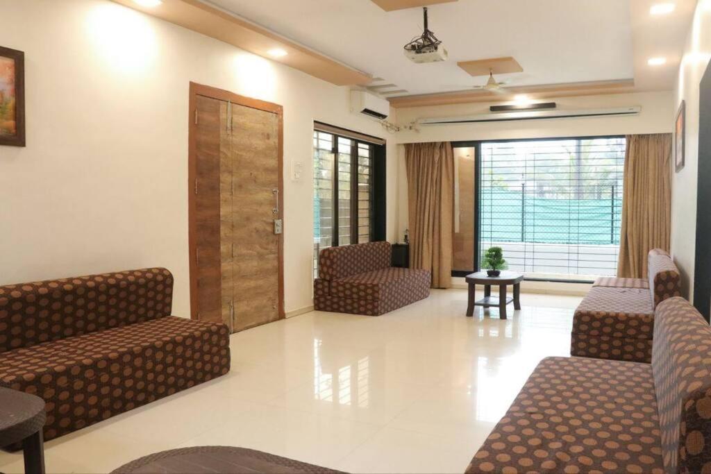 Stayhaven Aqua With Pvt Theatre & Pool Βομβάη Εξωτερικό φωτογραφία