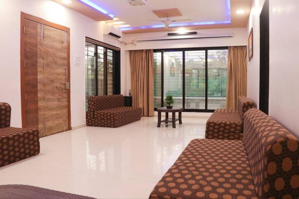 Stayhaven Aqua With Pvt Theatre & Pool Βομβάη Εξωτερικό φωτογραφία